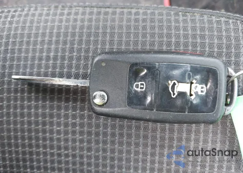 2010 Volkswagen Golf 4-Door из США, поврежденный, VIN WVWDB7AJXAW283694